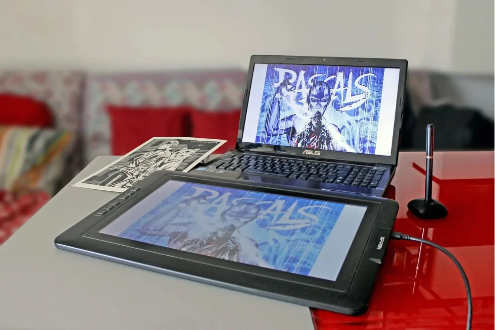 dual graphics tablet with screen and pen