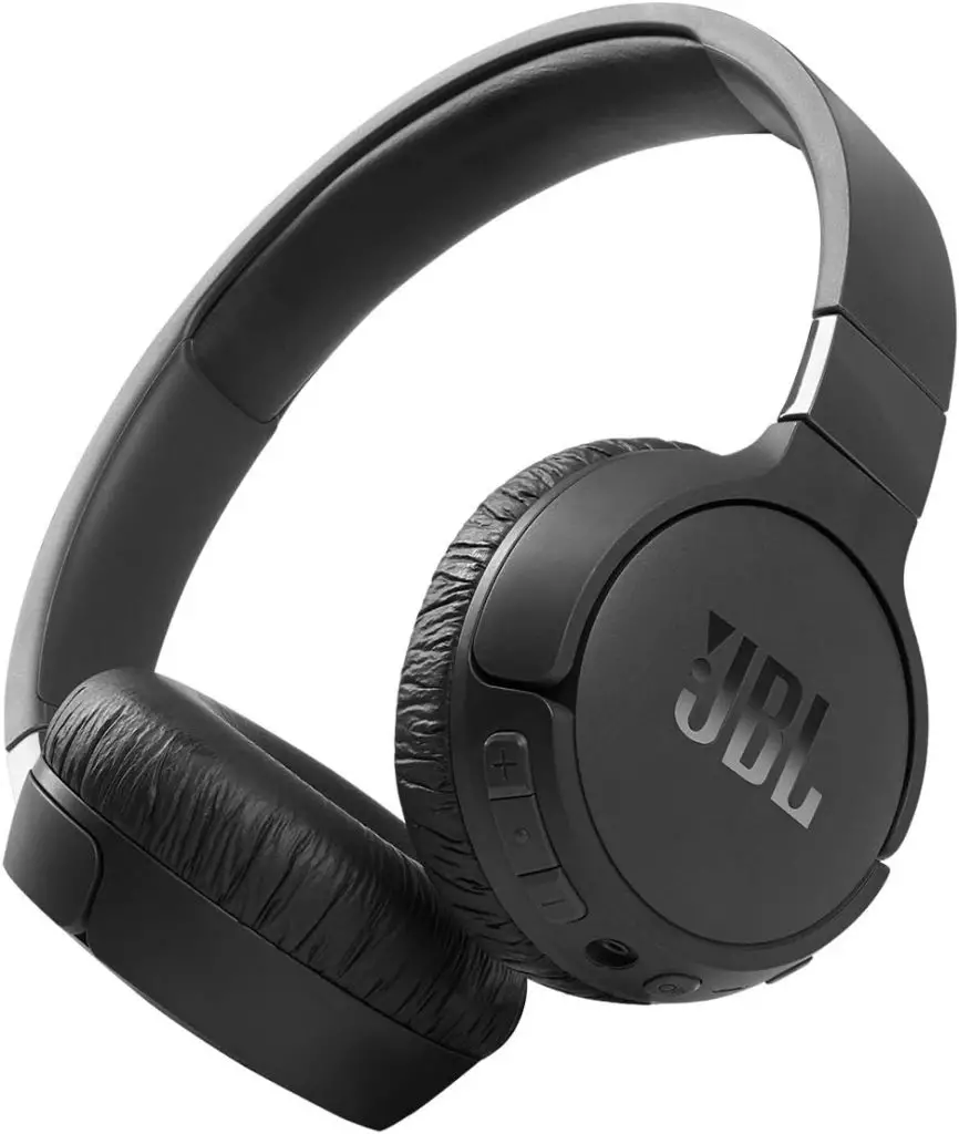 JBL Noise cancelling headphones